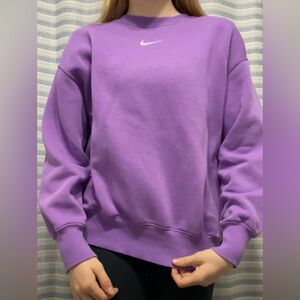 Nike Lavender Crewneck Sweatshirt